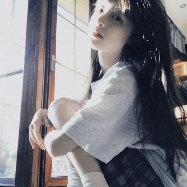女玩家喜迎春
