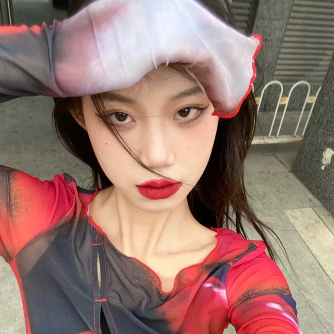 袖珍女仆小梅